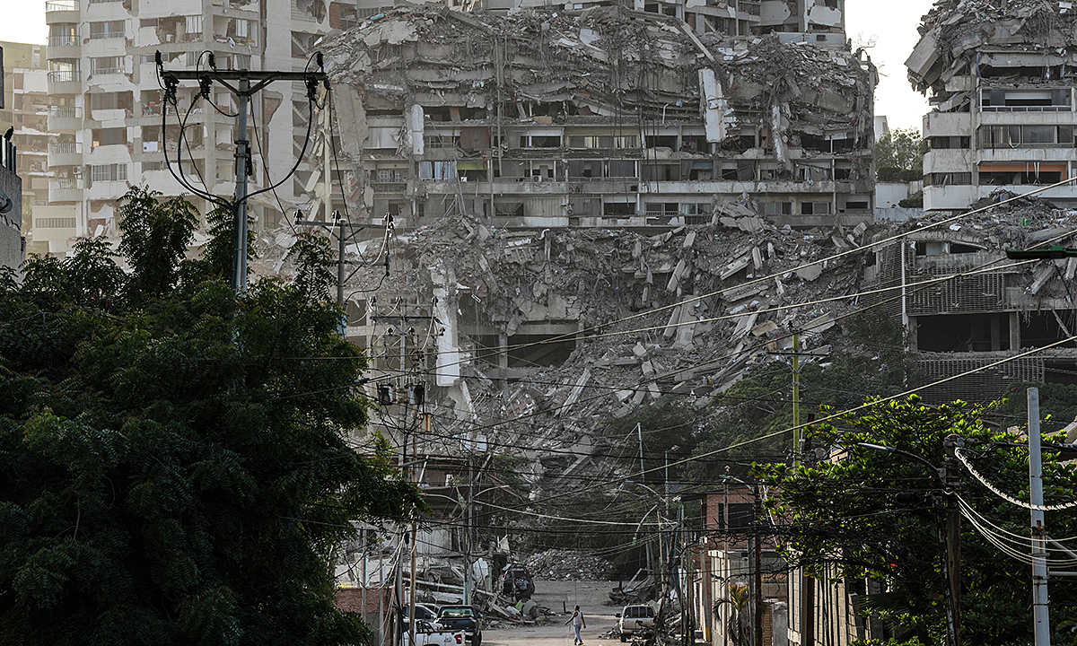 More than 1,400 dead in Venezuela earthquake