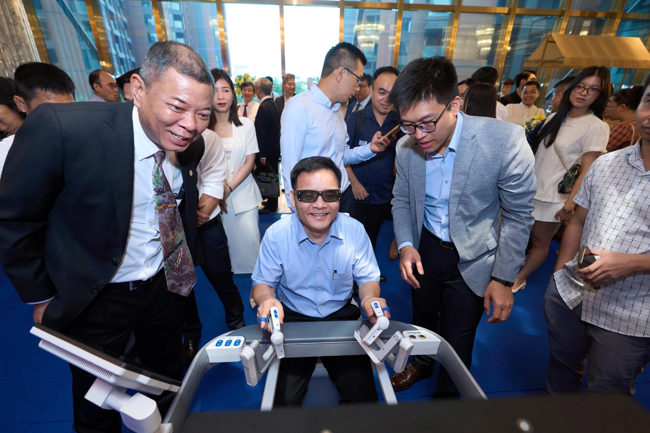 Vietnam expands robotic application in surgical procedures