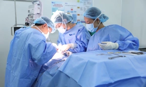 Fish bone pierces man's throat