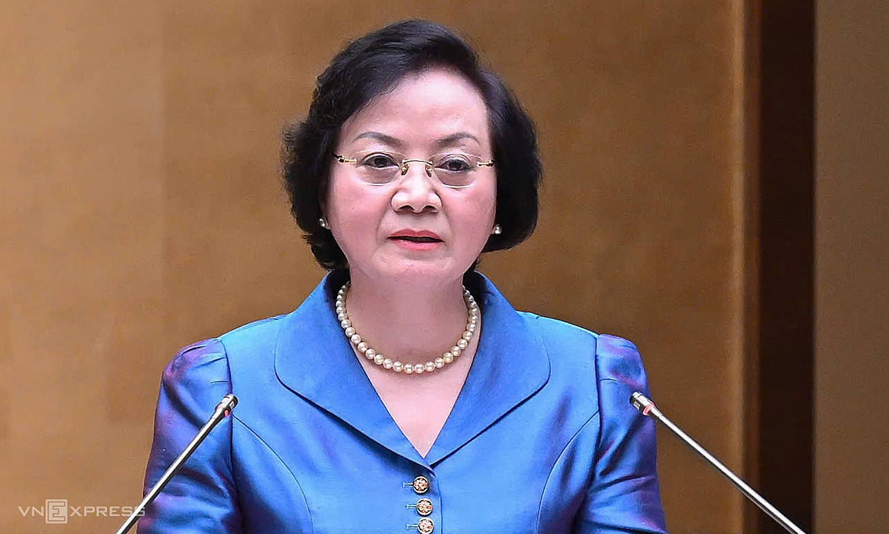 Deputy Prime Minister: Researching Mergers for Sub-Standard Communes and Wards