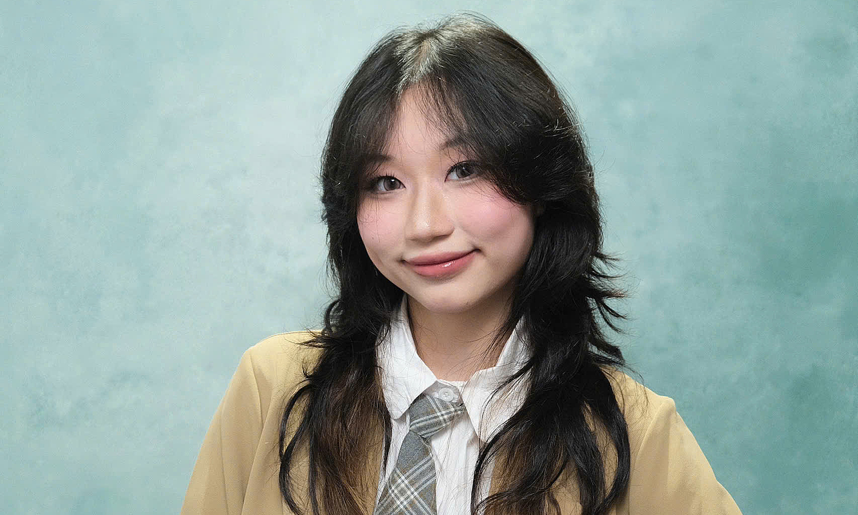 D01 valedictorian writes about opportunities for Vietnamese people with 'steve jobs' exam topic