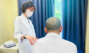 Heart valve regurgitation causes heart failure, liver and kidney damage