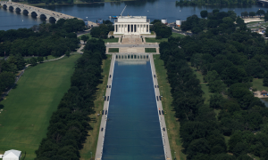 Former US Olympic athlete faces 10 years in prison over alleged reflecting pool vandalism