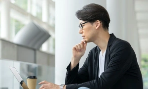 Early retiree suffers from profound loneliness