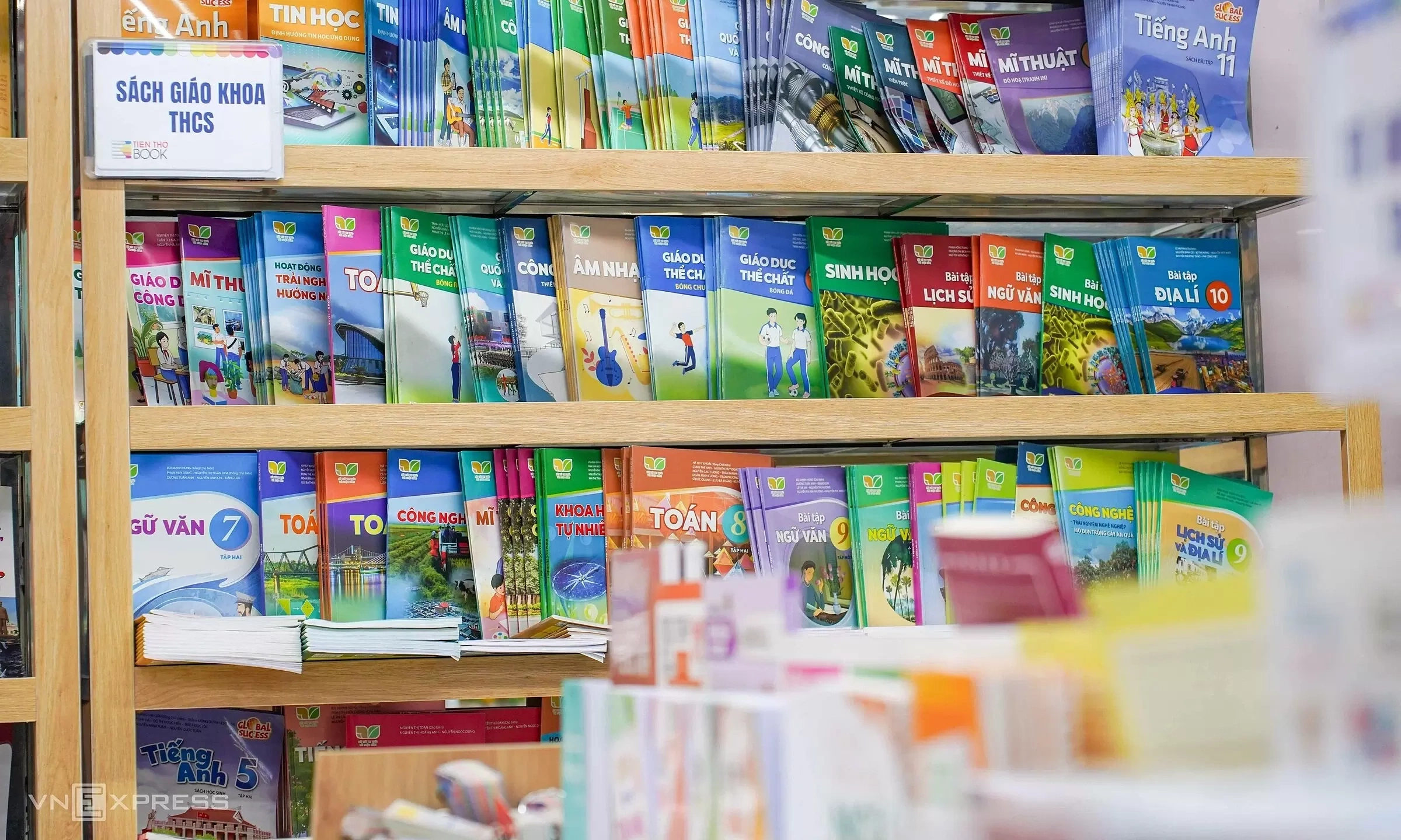 Ho Chi Minh City to provide free textbooks starting from the 2026-2027 school year