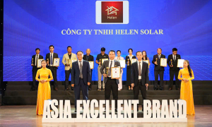 Helen Solar receives 'Excellent Asian Brand' award