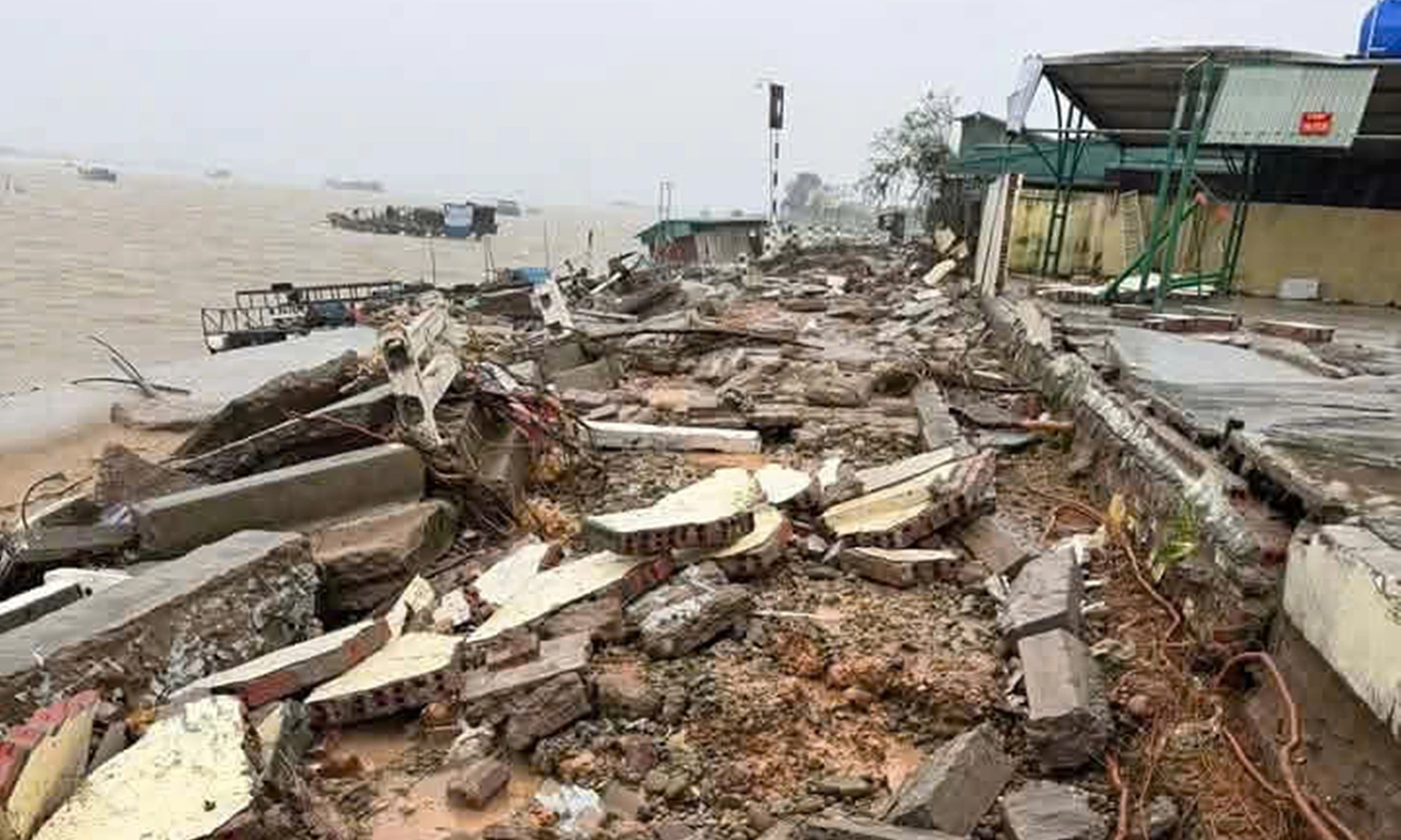 Typhoon Maysak weakens into tropical depression
