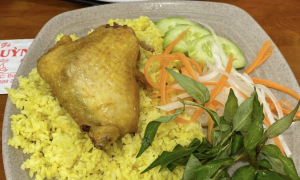 50 people suspected of food poisoning after eating chicken rice in Cam Ranh