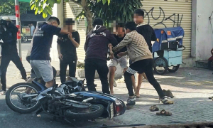 Two teenage groups brawl over alleged girlfriend insult