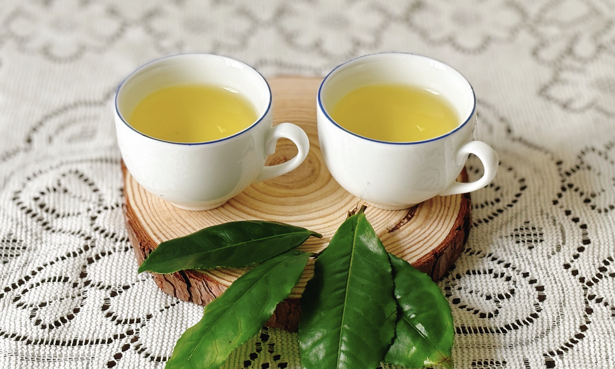 What happens to digestion when drinking green tea regularly?