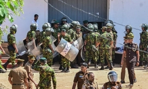 Gang riot in Sri Lankan prison leaves 25 dead