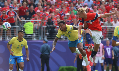 Defender Gabriel criticized for failing to mark Haaland