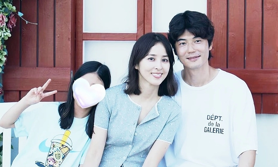 13 years of marriage for 'Joo Mong' star and footballer husband