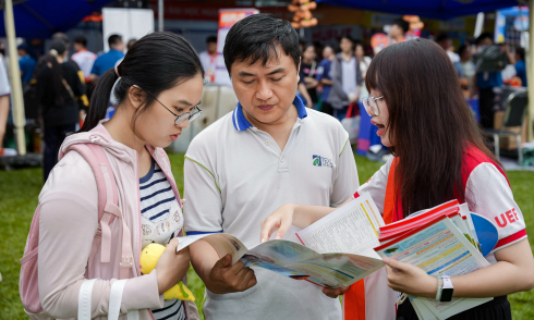 Ho Chi Minh City University of Economics and Finance accepts applications from 15 points