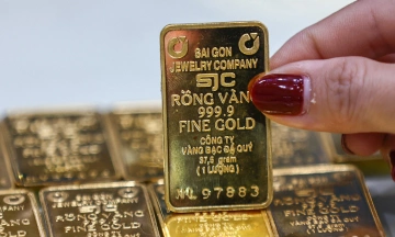 Gold bar prices drop to 150 million VND per tael