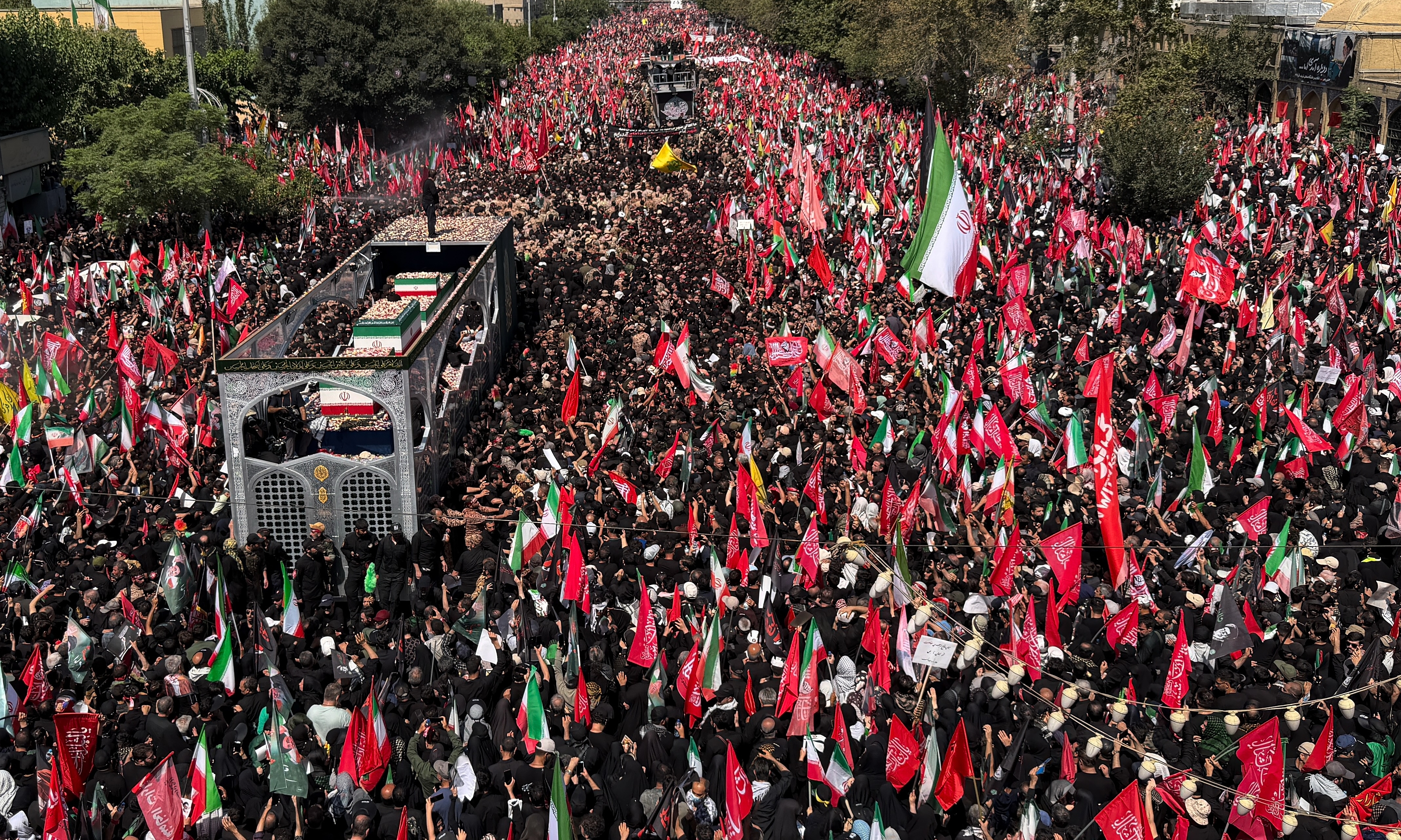 Sea of people bid farewell to former Iranian leader