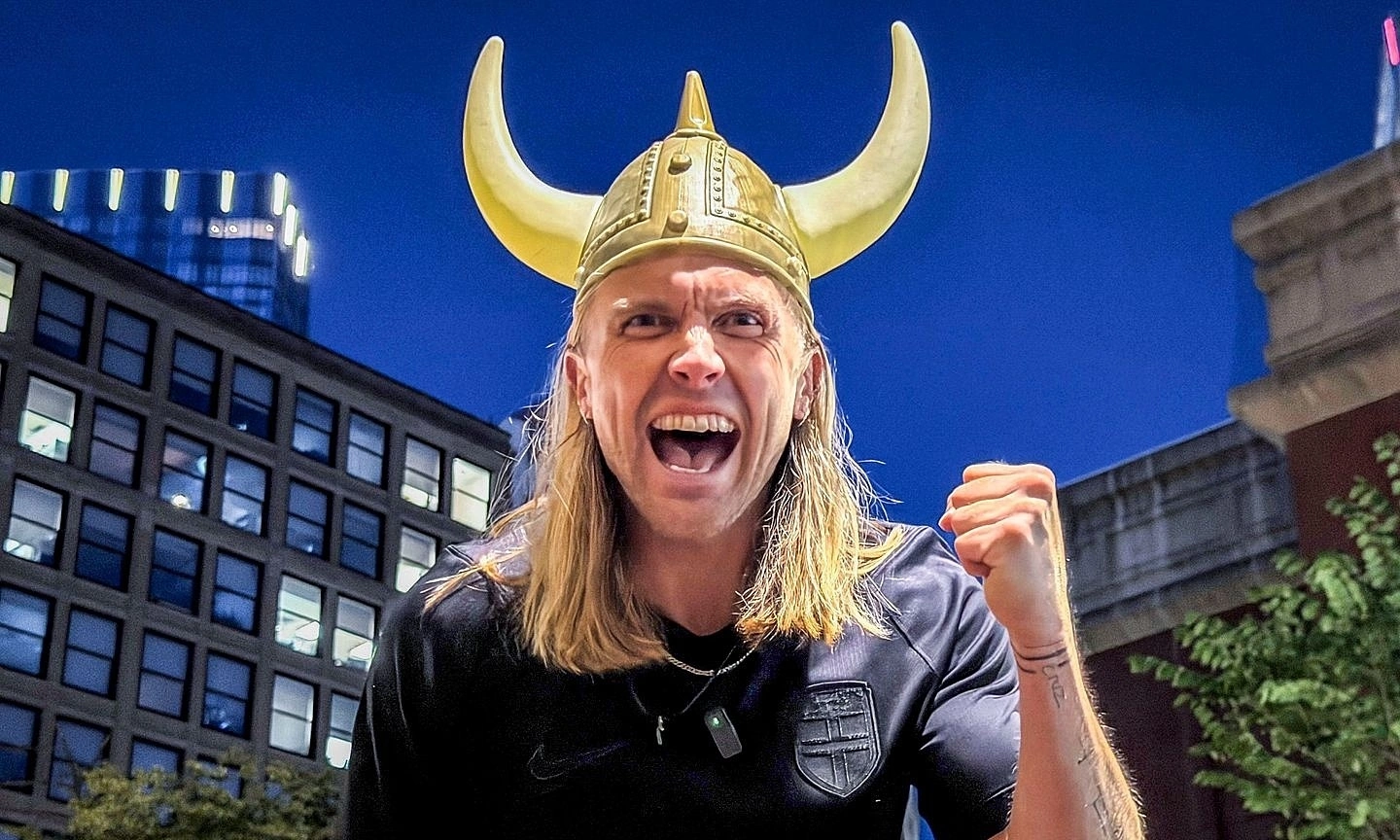 The creator of the Viking rowing chant storms the World Cup