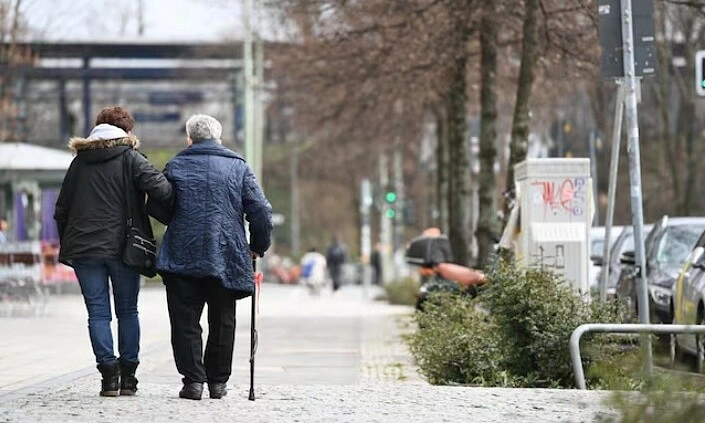 German life expectancy reaches record high