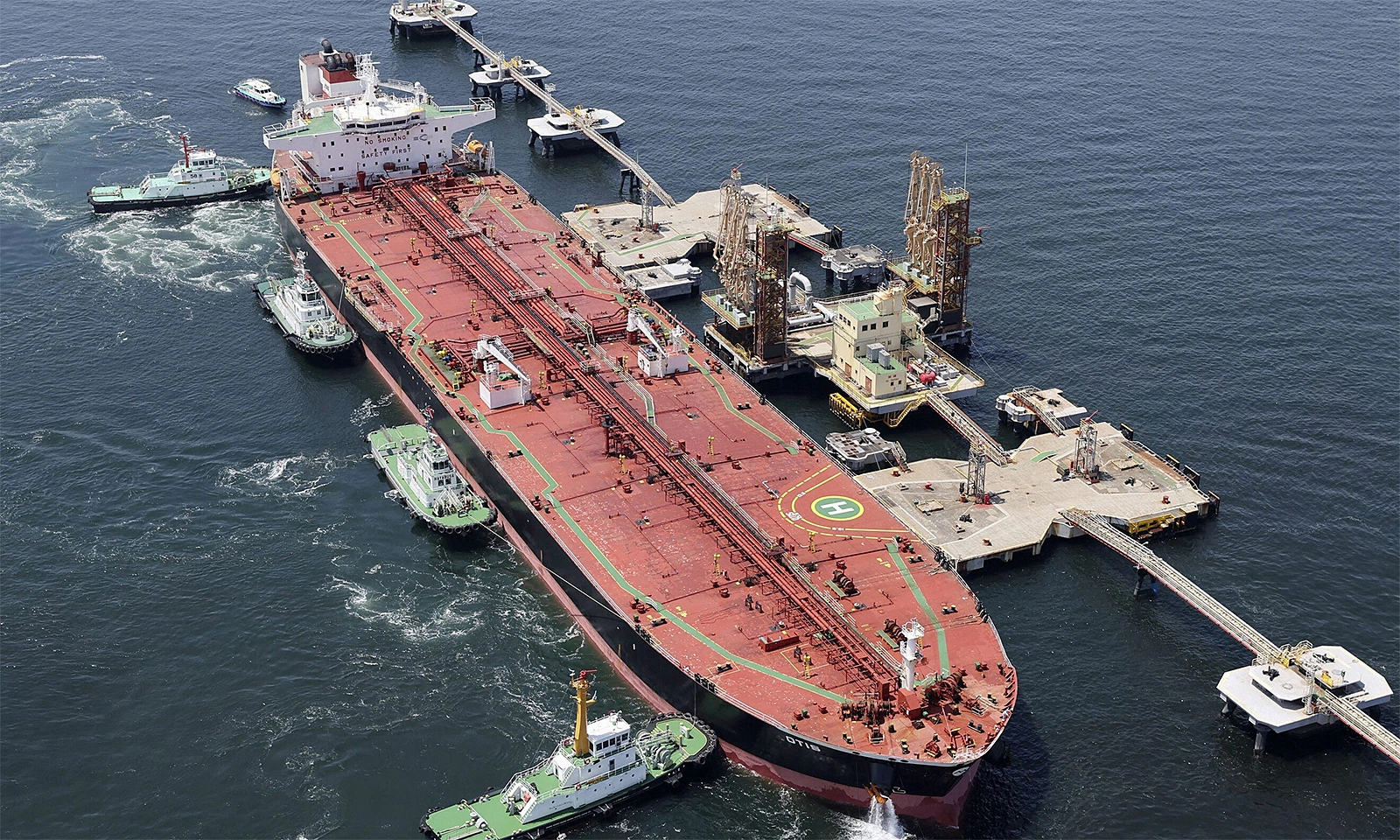 Japan bans aviation fuel exports to Russia