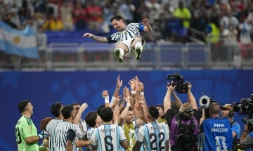 Brazilian legend speechless over Messi