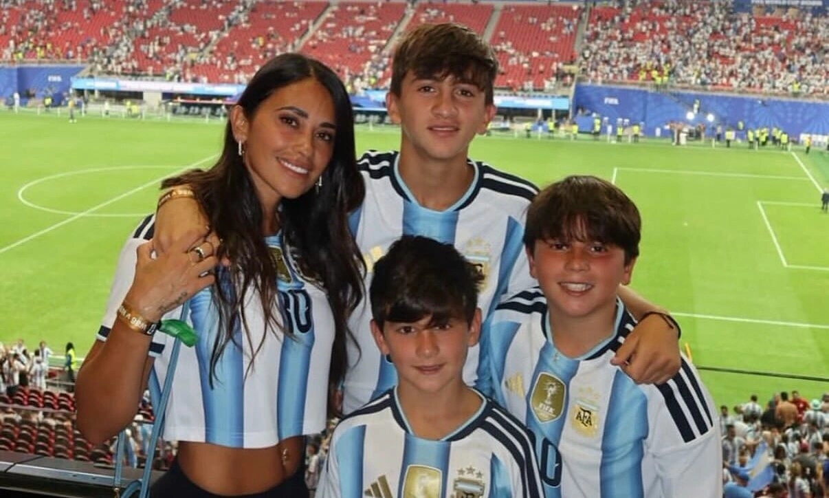 Messi's wife: all words are not enough to describe after the win against Egypt