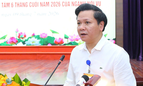 No blanket reorganization for 705 substandard communes and wards