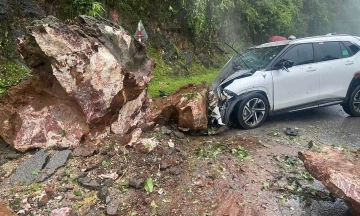 Rockslide hits car on national highway 6