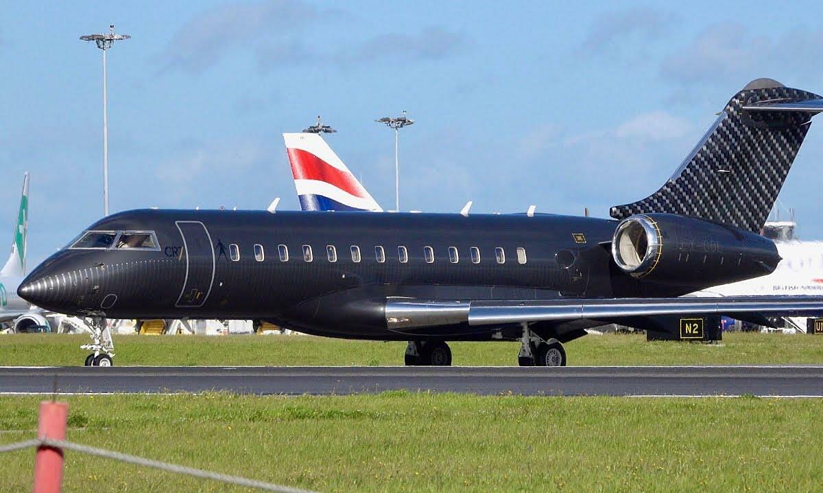 Ronaldo returns home on 'black private jet' after World Cup