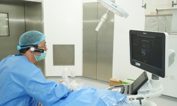 Bach Mai Hospital's Ninh Binh Facility at Full Capacity After Two Weeks of Operation
