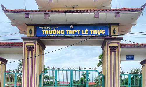 Emergency meeting to verify suspected graduation exam fraud in Quang Tri