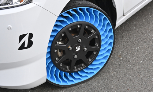 Airless tires first installed on low-speed electric vehicles