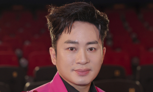 Tung Duong sings about "what if life is not brilliant?"