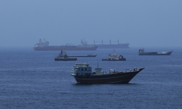 Increasing amounts of Iranian oil stranded at sea