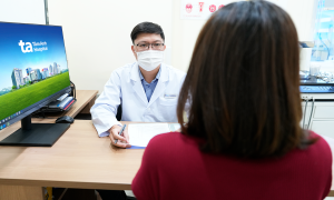 Can steaming with lemongrass and ginger cure sinusitis?