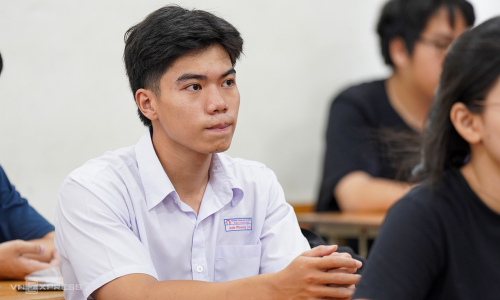 Ho Chi Minh City University of Education sets highest minimum score at 24