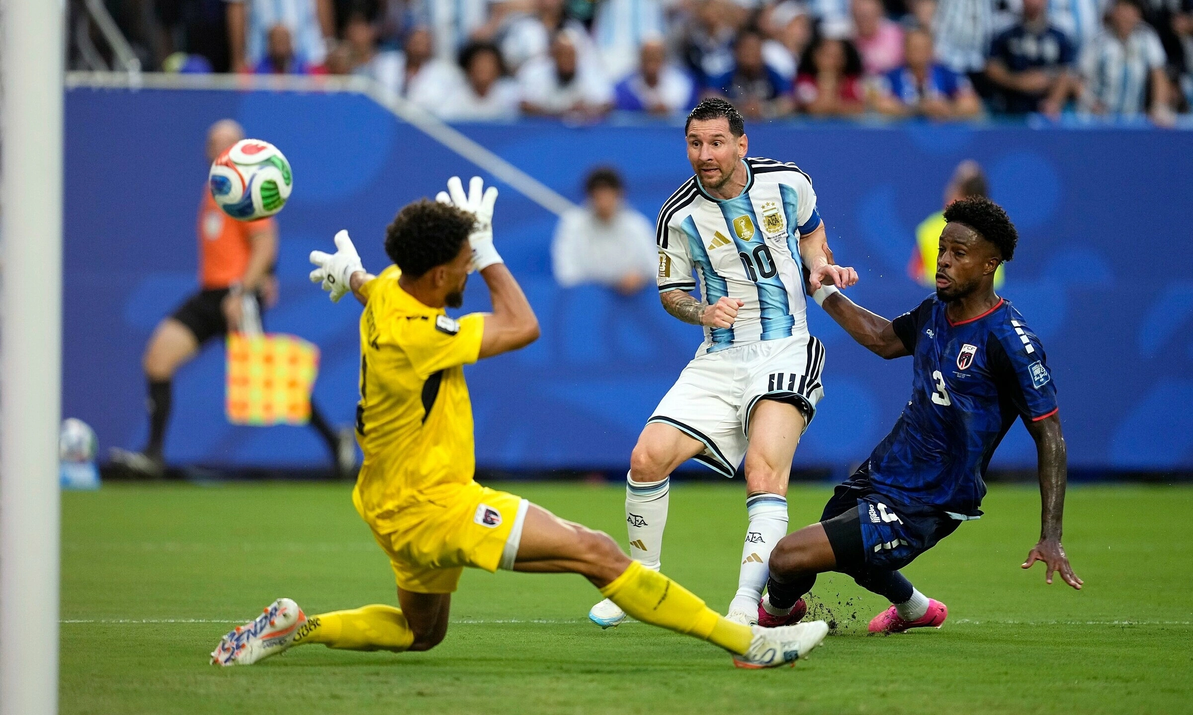 Messi's secret to shining while walking