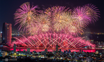 Da Nang welcomes record 2,7 million visitors during fireworks festival
