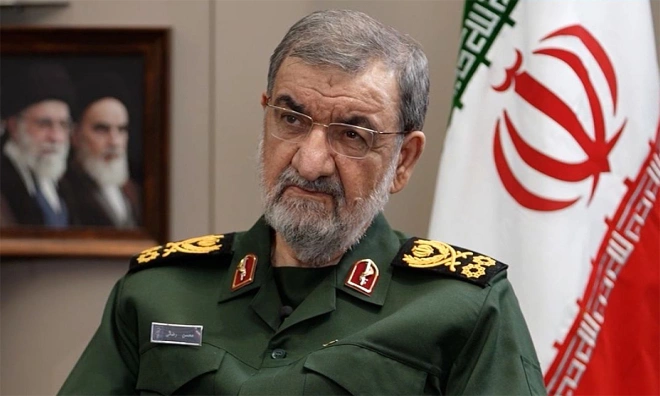 Iran advisor: Strait of Hormuz more vital than nuclear weapons