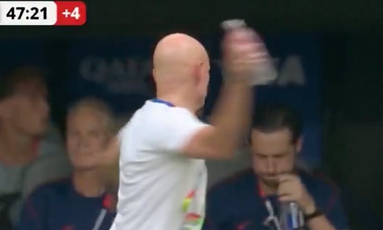 Norway coach throws water bottle at assistant