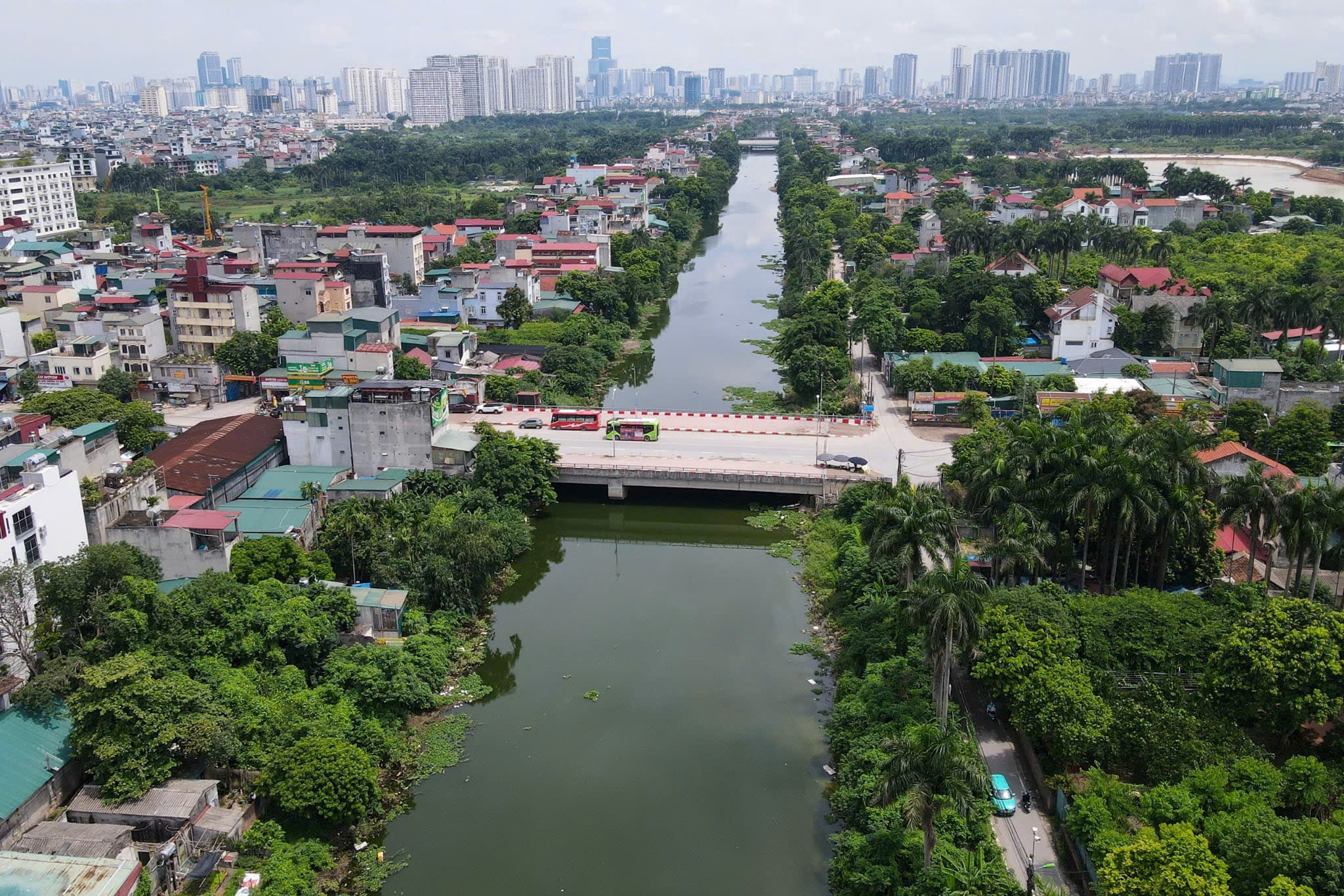 Hanoi plans to spend over 75,000 billion VND to rehabilitate Nhue River