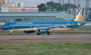 Vietnam Airlines stock trading restrictions lifted