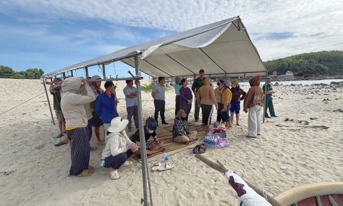 Two women die, boy missing after being swept away by waves