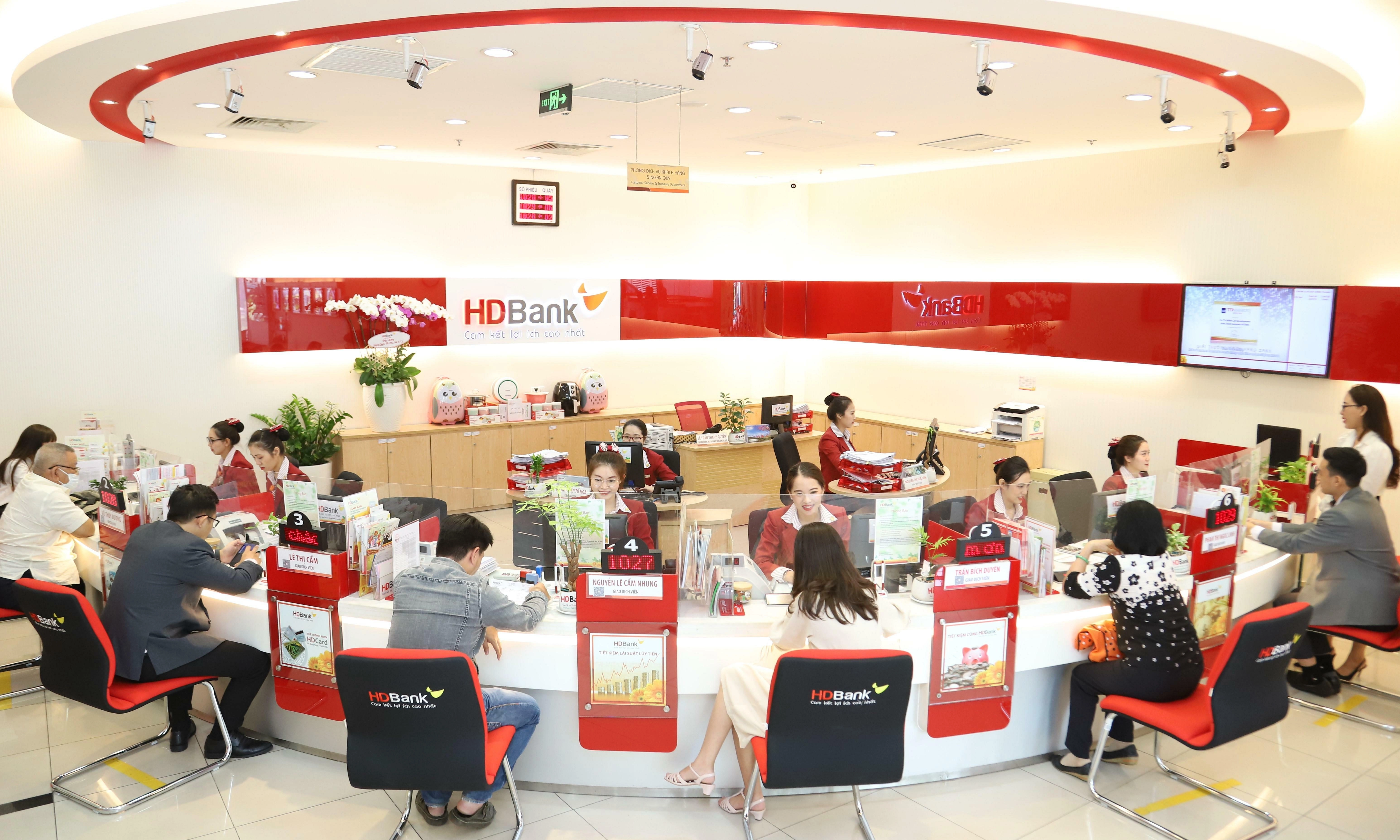 Fitch ratings assigns HDBank BB- rating for the first time