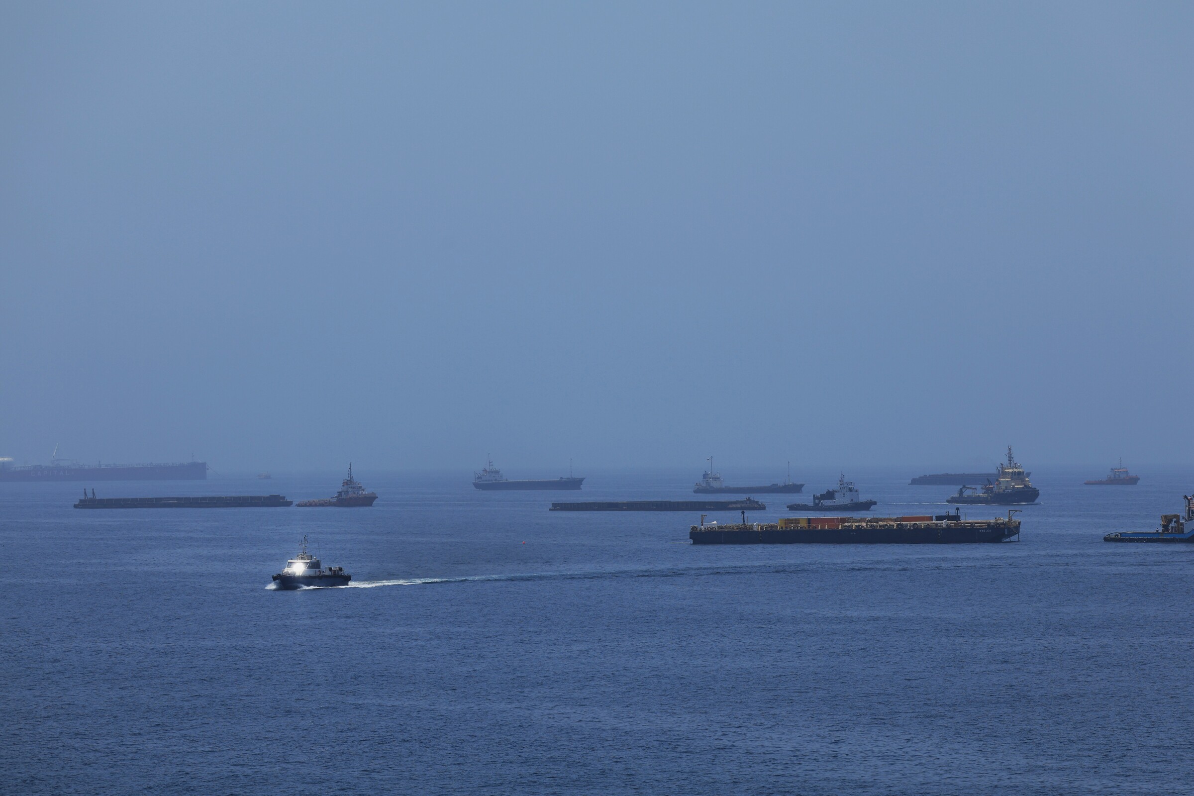 Reasons why oil prices are not surging despite escalating Middle East conflict
