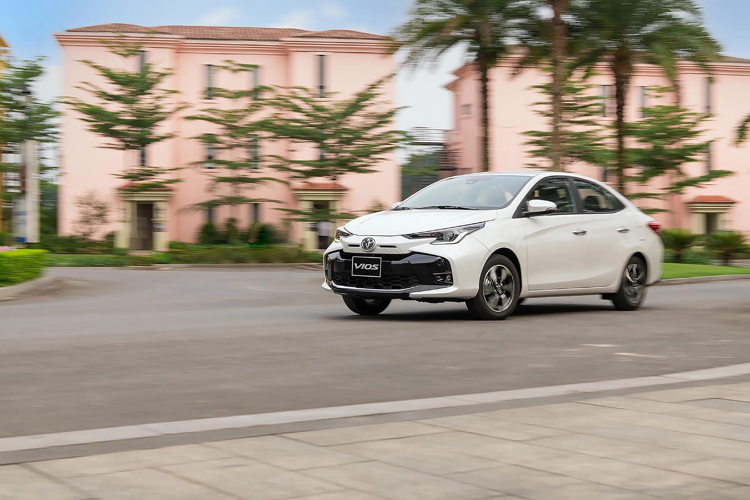 B-segment sedans in first half of 2026: Vios holds lead, City accelerates