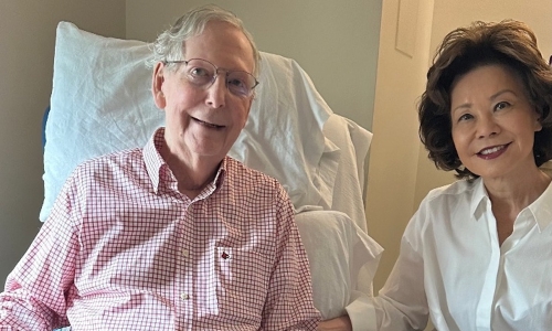 84-year-old US senator explains one-month absence