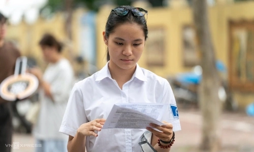 Ministry of Education: Tuyen Quang specialized high school students allowed to register for university admissions