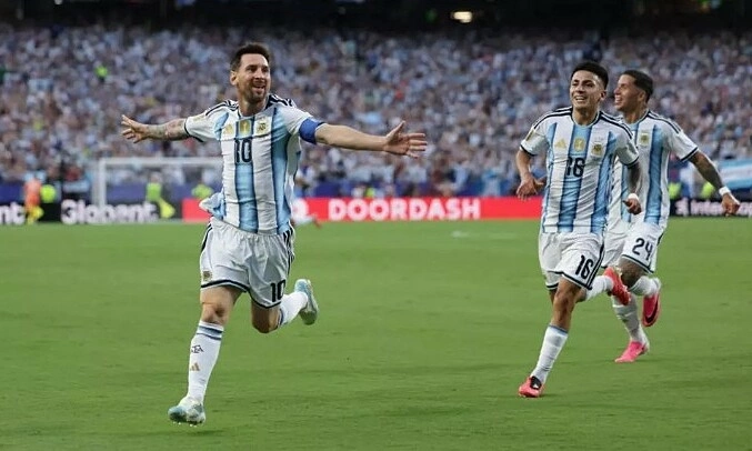 Chewing gum - the 'secret weapon' of World Cup 2026 superstars