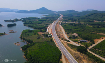 Toll collection begins on 5 North-South expressway sections through the Central region from 15/7