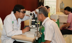 Many elderly silently suffer blindness, believing 'blurry vision is inevitable'